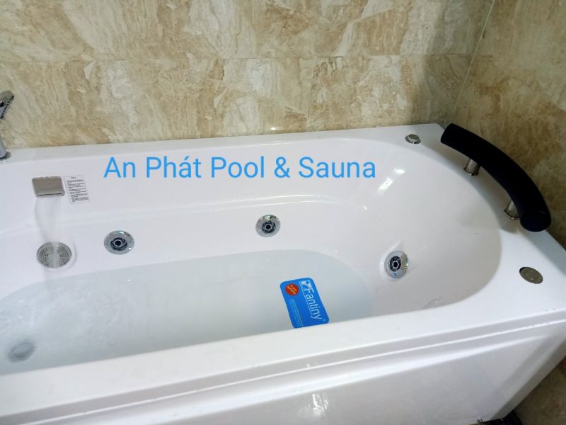 bồn tắm massage hãng tốt