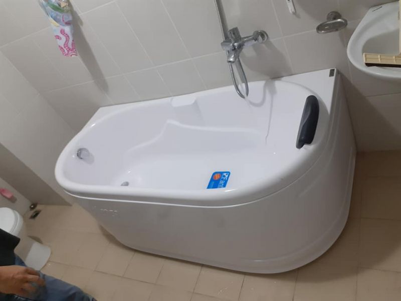 bồn tắm Fantiny giá tốt chính hãng