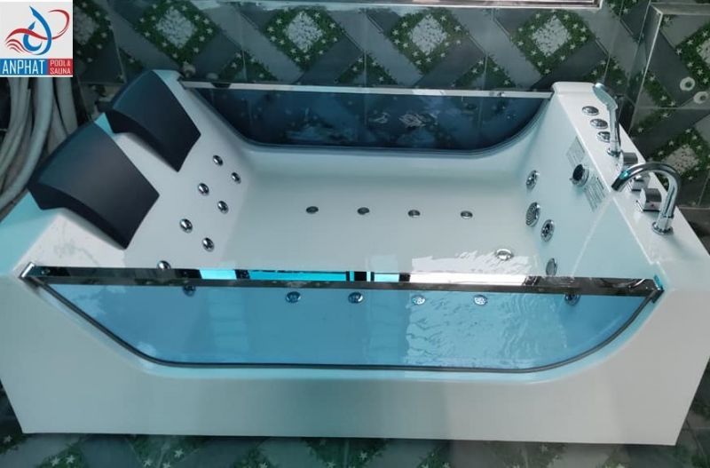 các mẫu bồn tắm kính rẻ nhất hiện nay