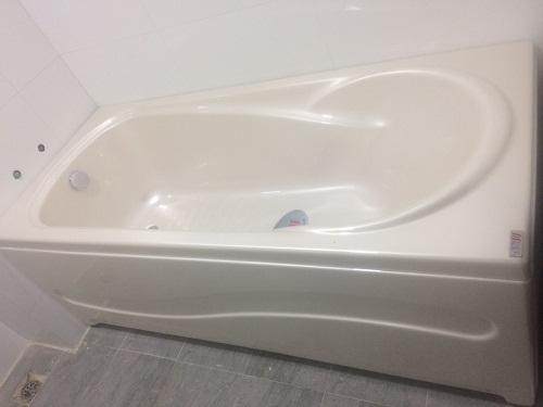 Bồn tắm ngâm Micio WB-170L(R)