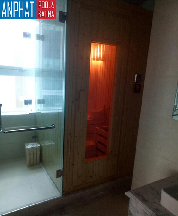 Phòng xông hơi gia đình anh Nam hiện đại, tiện ích