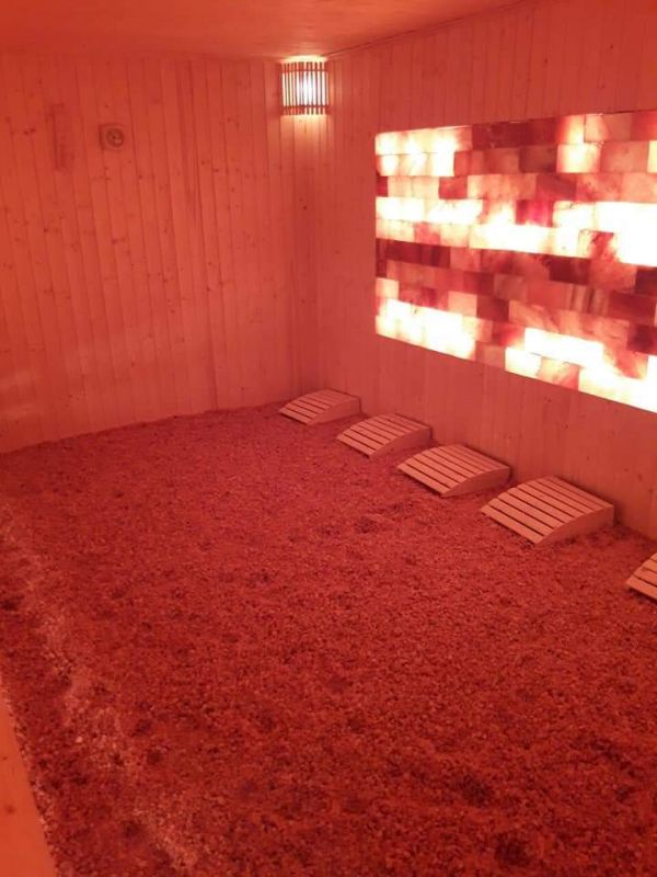 phòng xông hơi khô đá muối hồng ngoại cho spa tại Quảng Ninh 