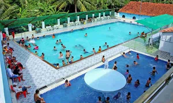 xây dựng bể bơi kinh doanh