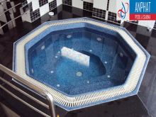 Bồn jacuzzi massage thủy lực