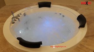 Bồn tắm massage Euroking EU6168D