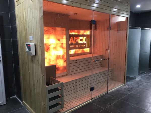 Bàn giao phòng xông hơi khô đá muối cho phòng gym