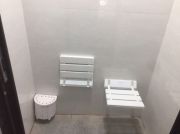 Ghế phòng xông hơi ướt không chân